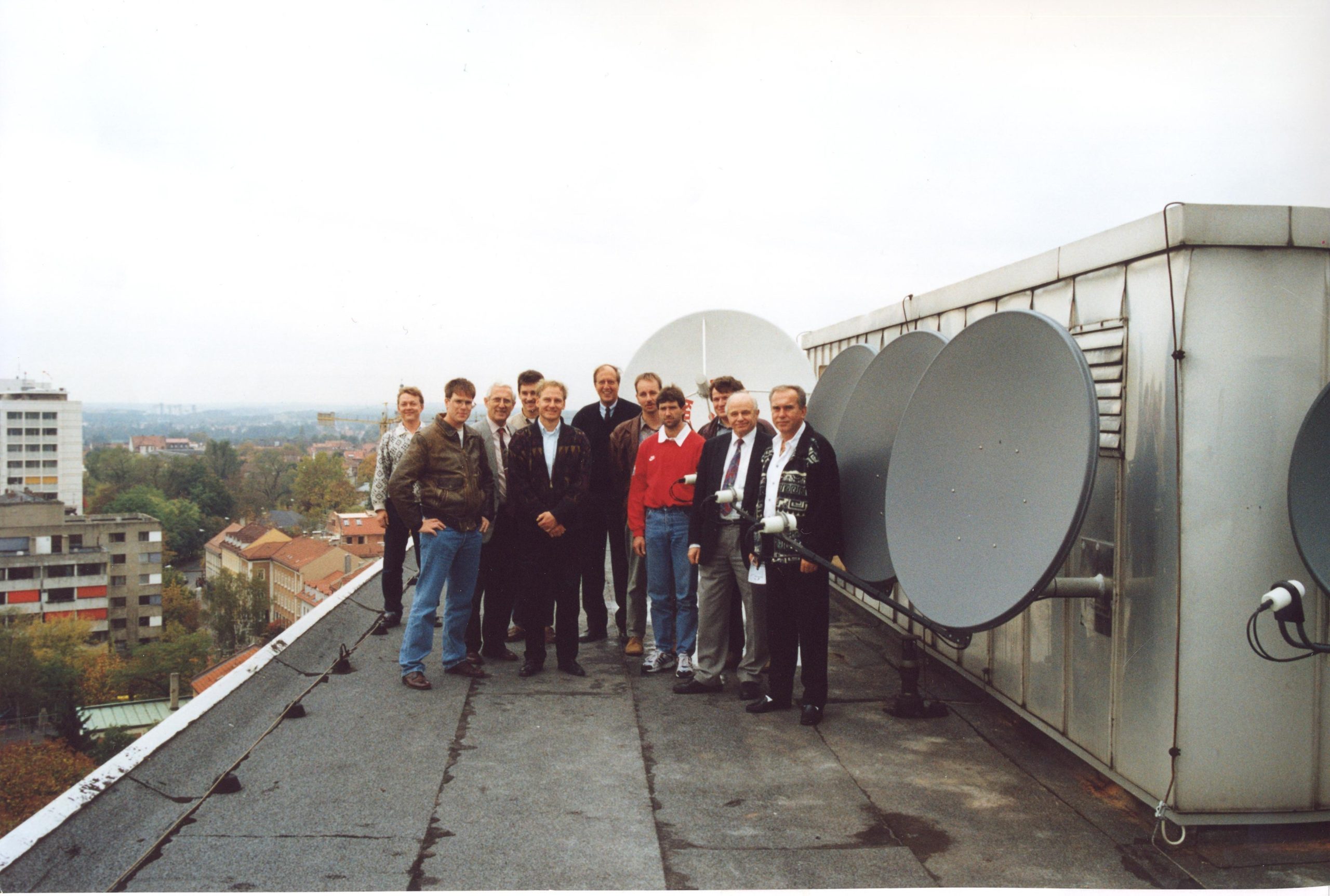 Einweihung der Satellitenanlage (1995)